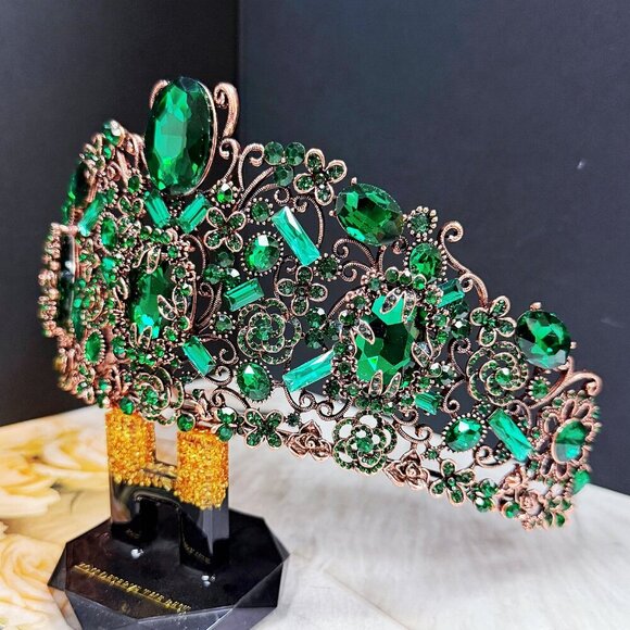 Vintage Handmade Crown, Emerald Crystal Crown, Victorian Tiara, Copper Crown